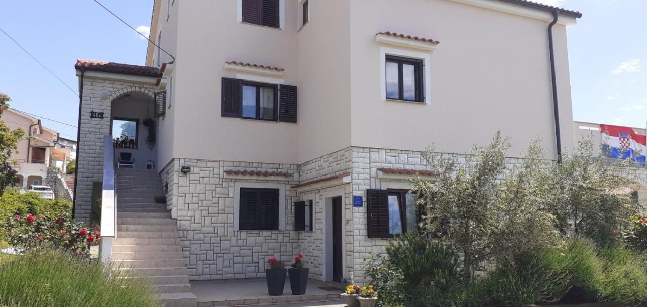 Studio Apartman Kris Marinici  Εξωτερικό φωτογραφία