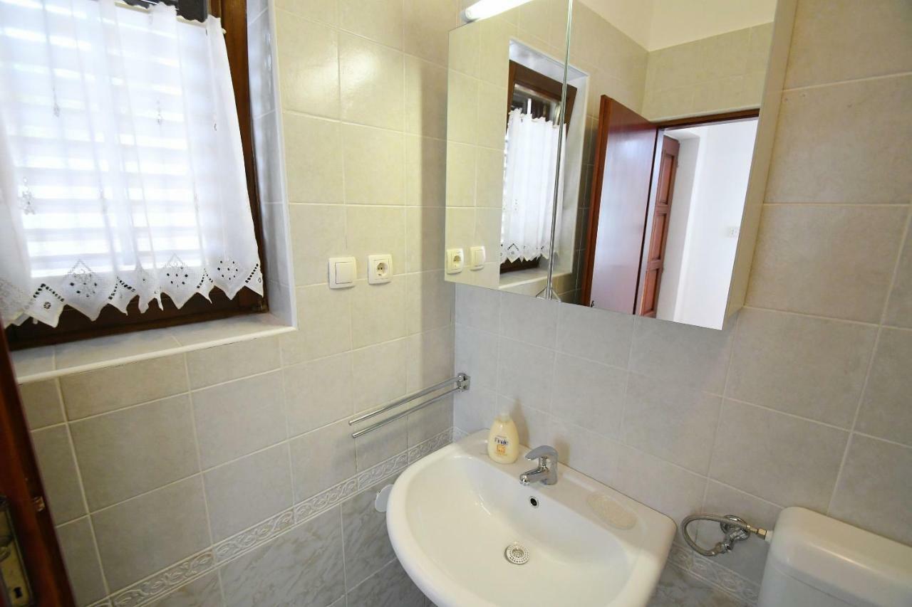 Studio Apartman Kris Marinici  Εξωτερικό φωτογραφία